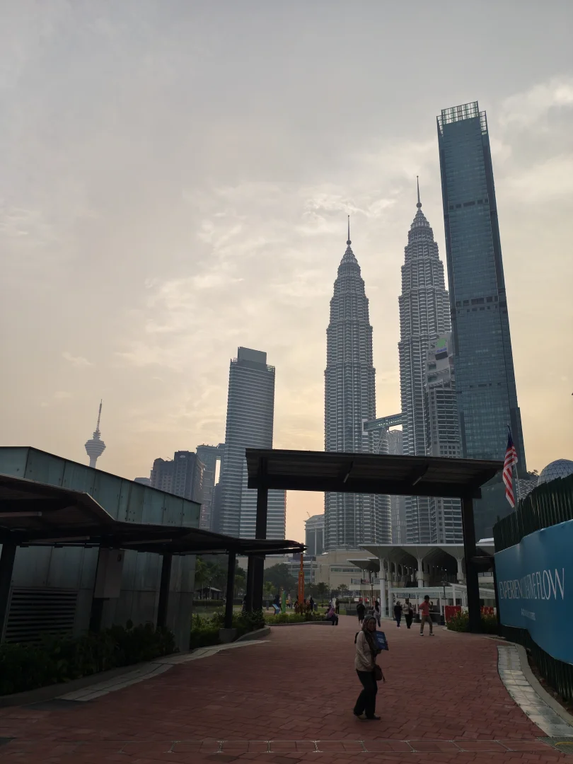 Gambar galeri Plaza Ombak KLCC