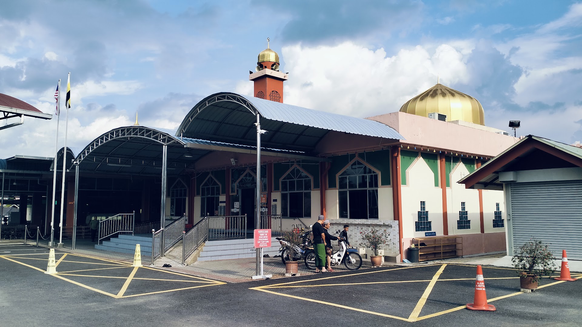 Gambar Masjid Al-Muttaqin