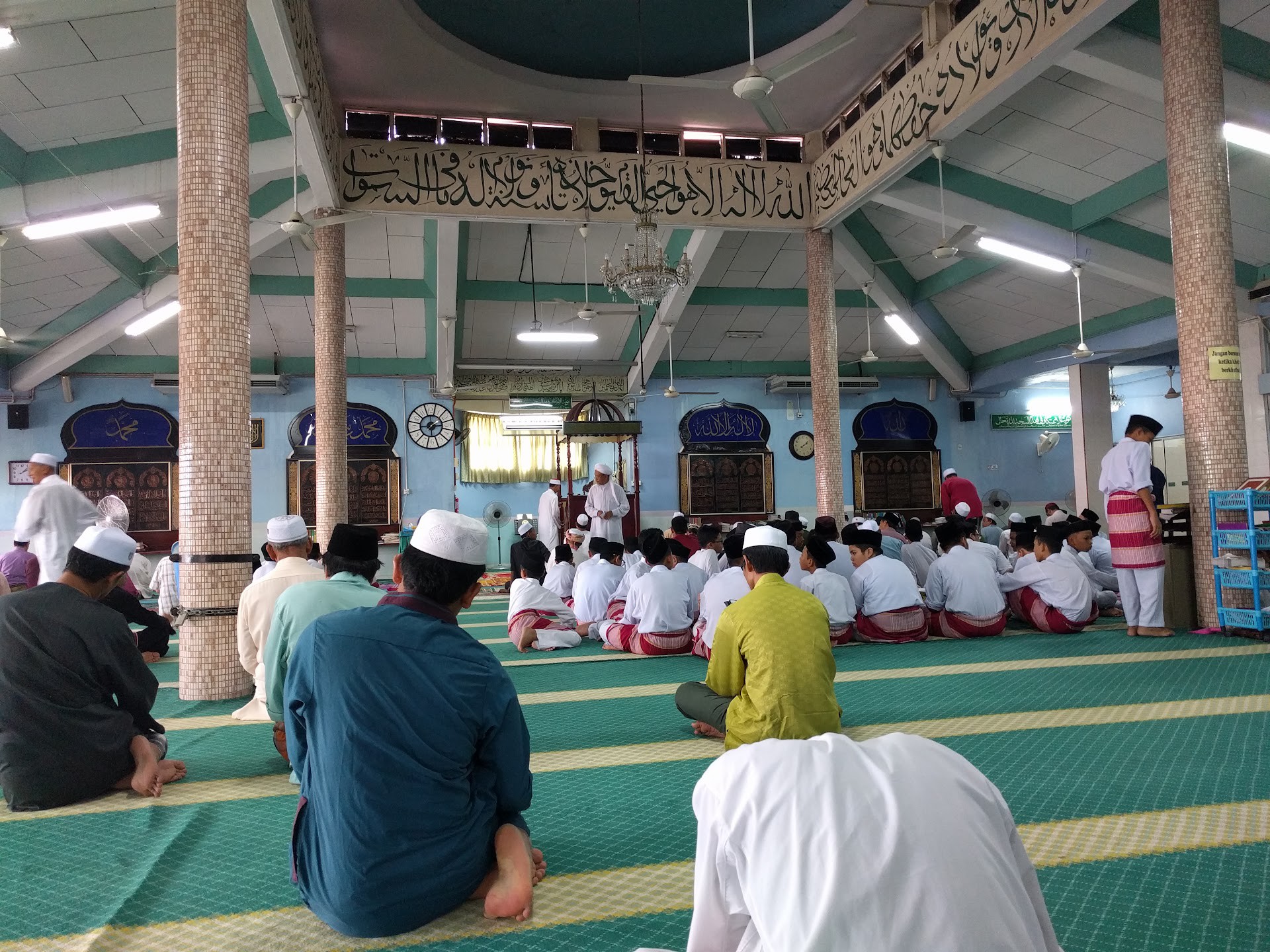 Gambar Masjid Ghufran