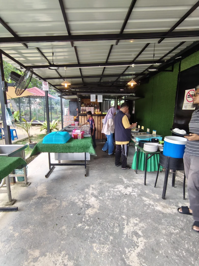 Gambar galeri Salai Gunung Pasir Resources