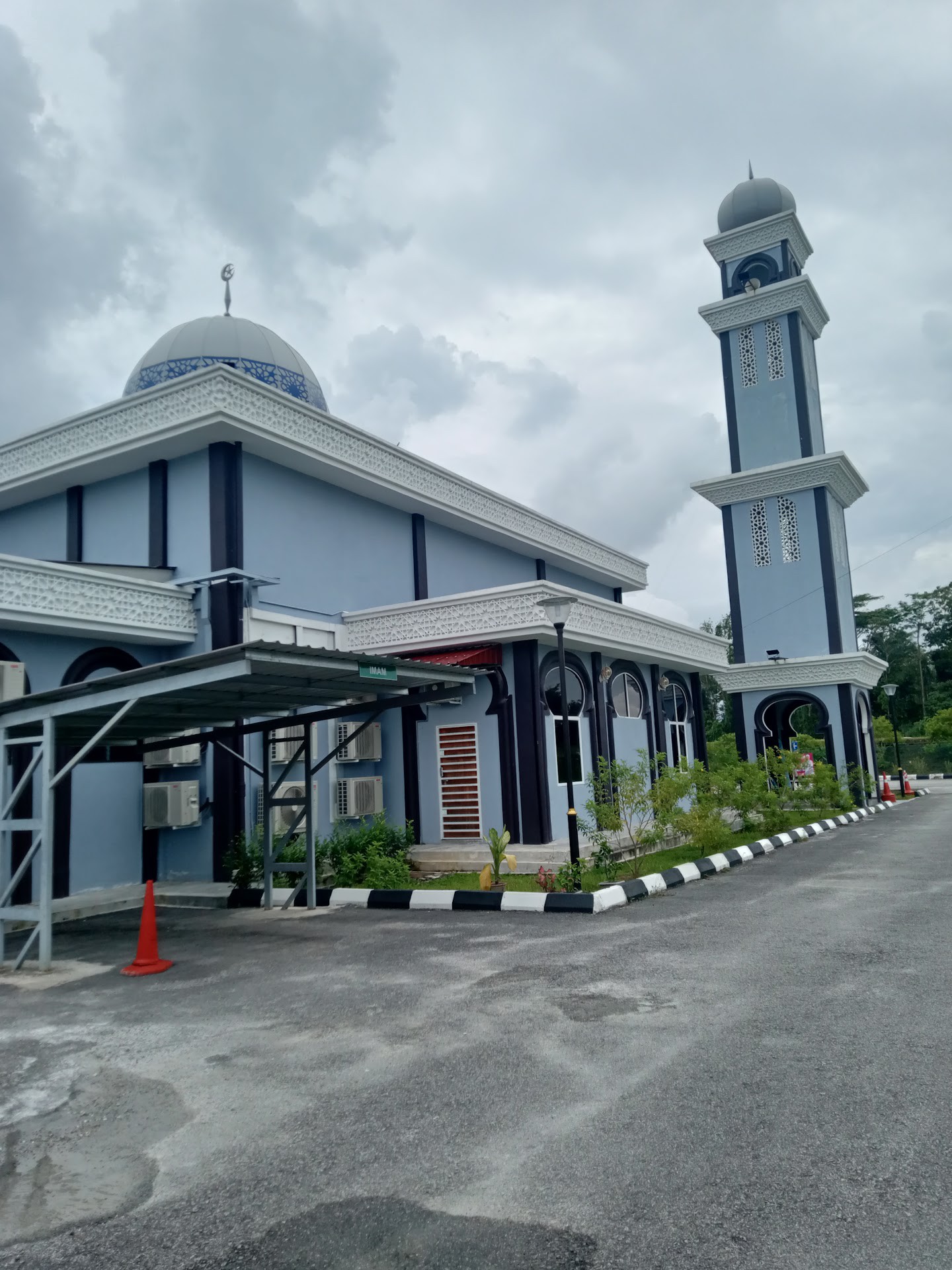Gambar Masjid Saidina Umar Al-Khattab