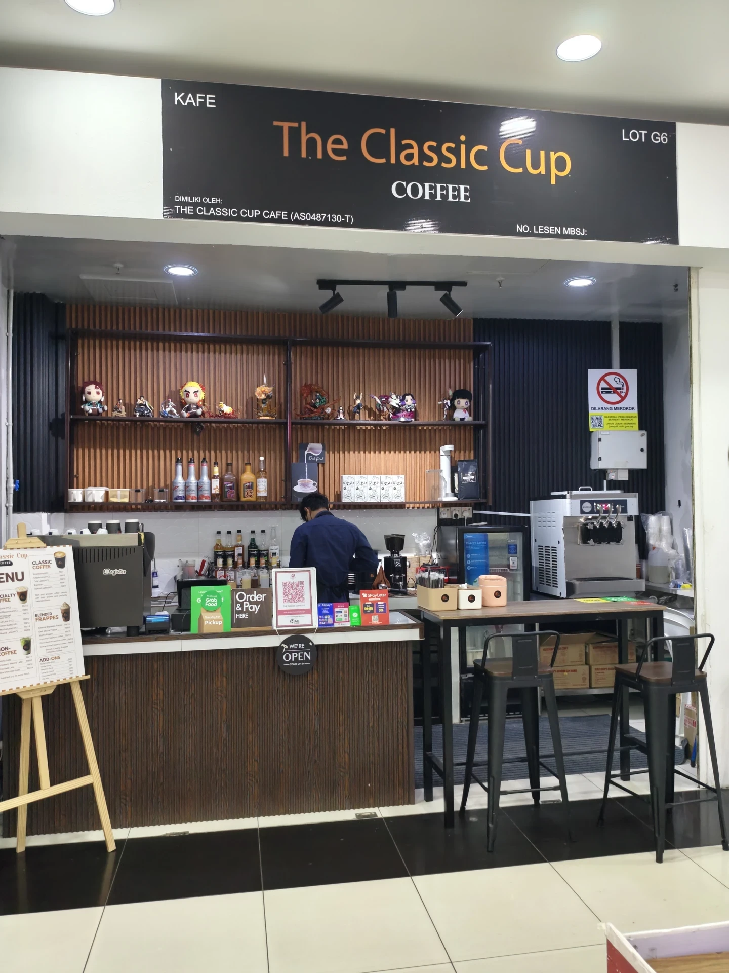 Gambar galeri The Clasic Cup Coffee