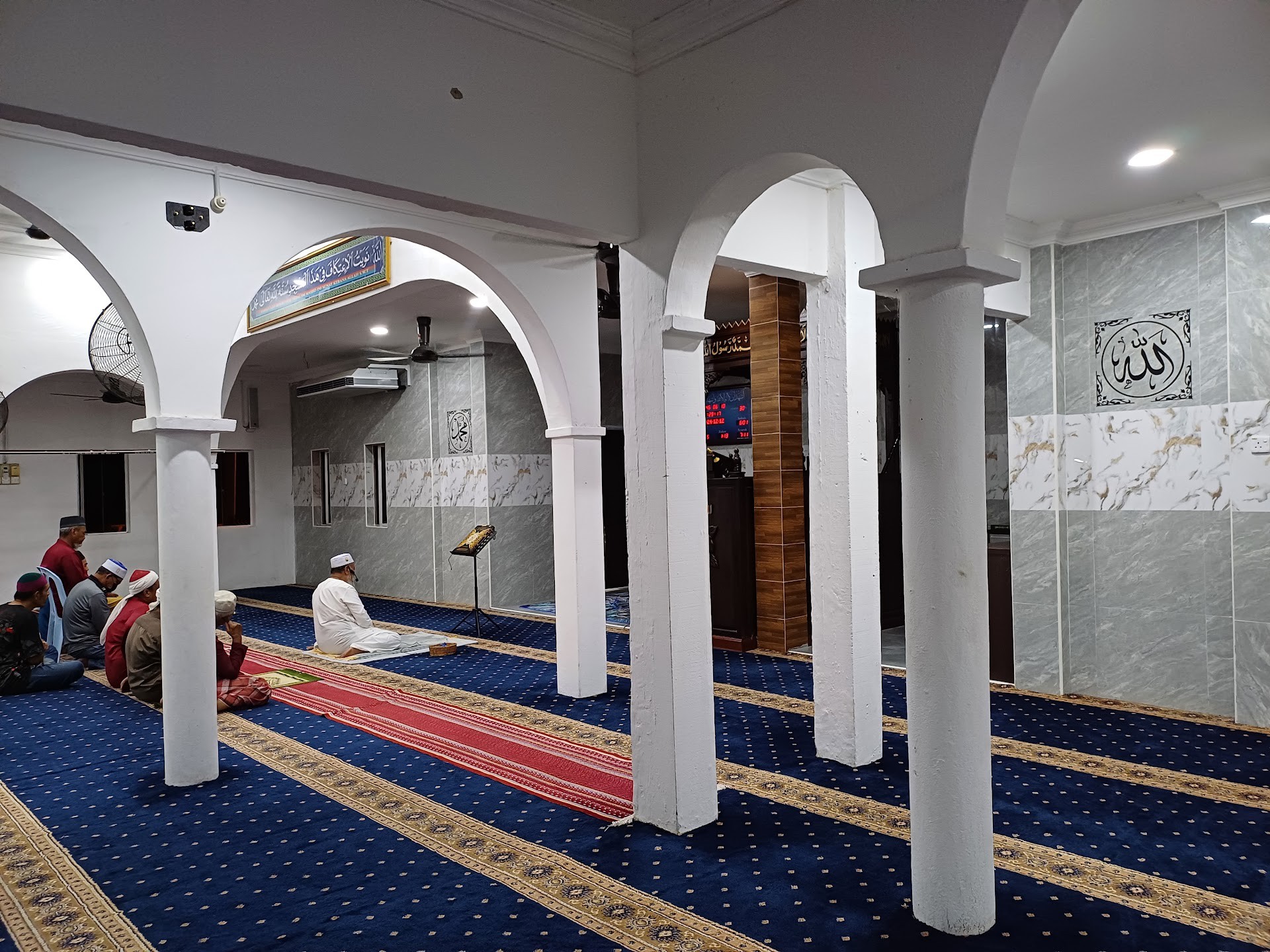 Gambar Masjid Taufiqiah