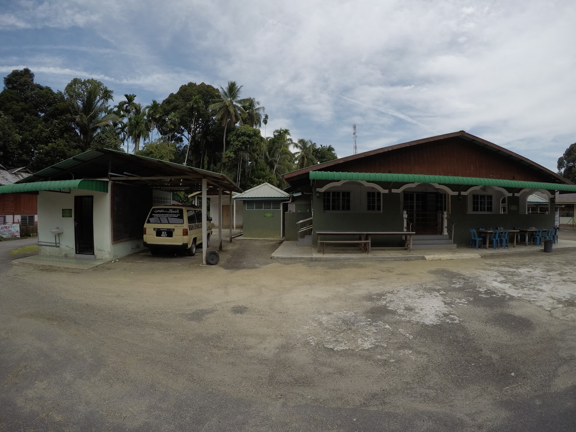 Gambar Masjid Darul Falah