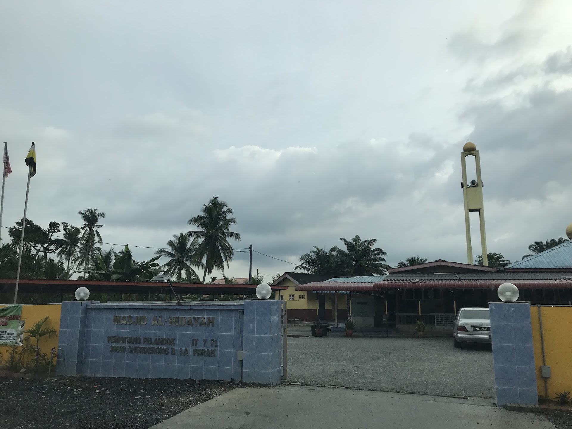 Gambar Masjid Al-Hidayah