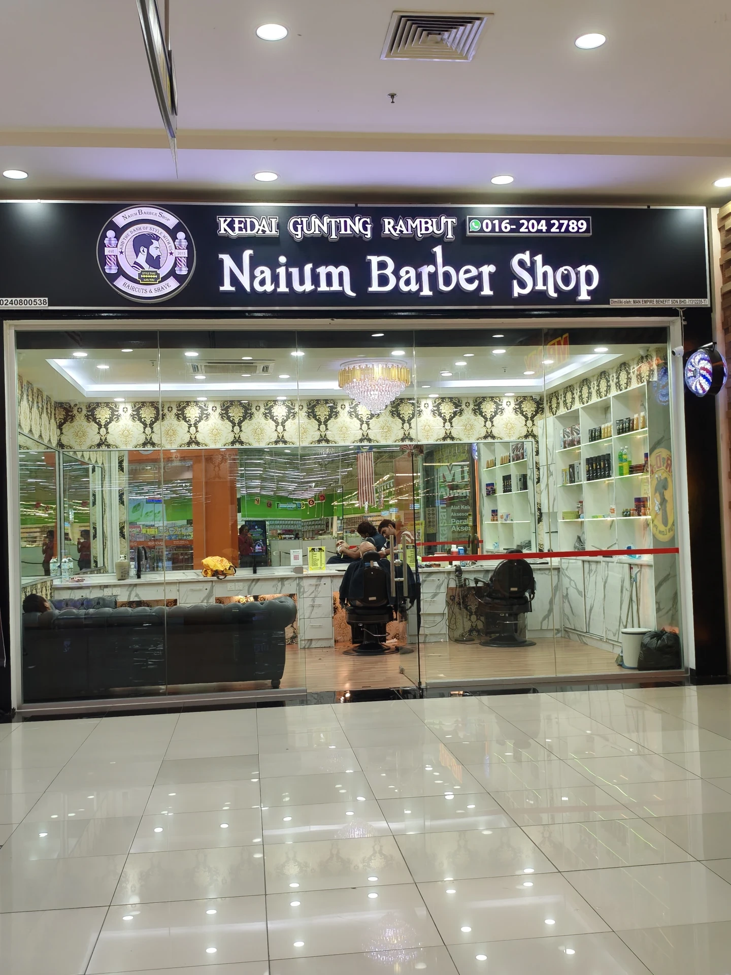 Gambar Naium Barber Shop