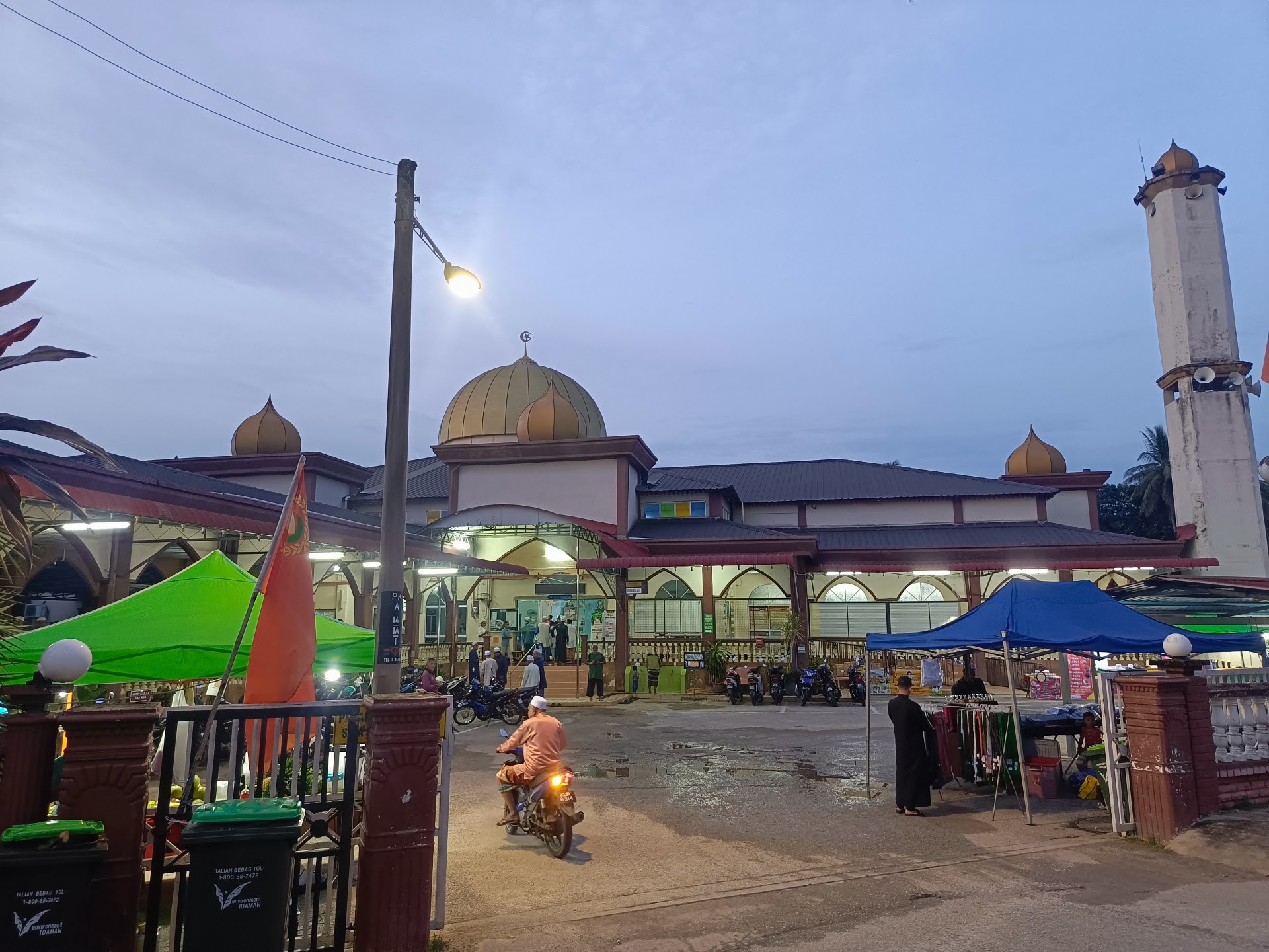 Gambar Masjid Ehsaniah Pekan Kupang