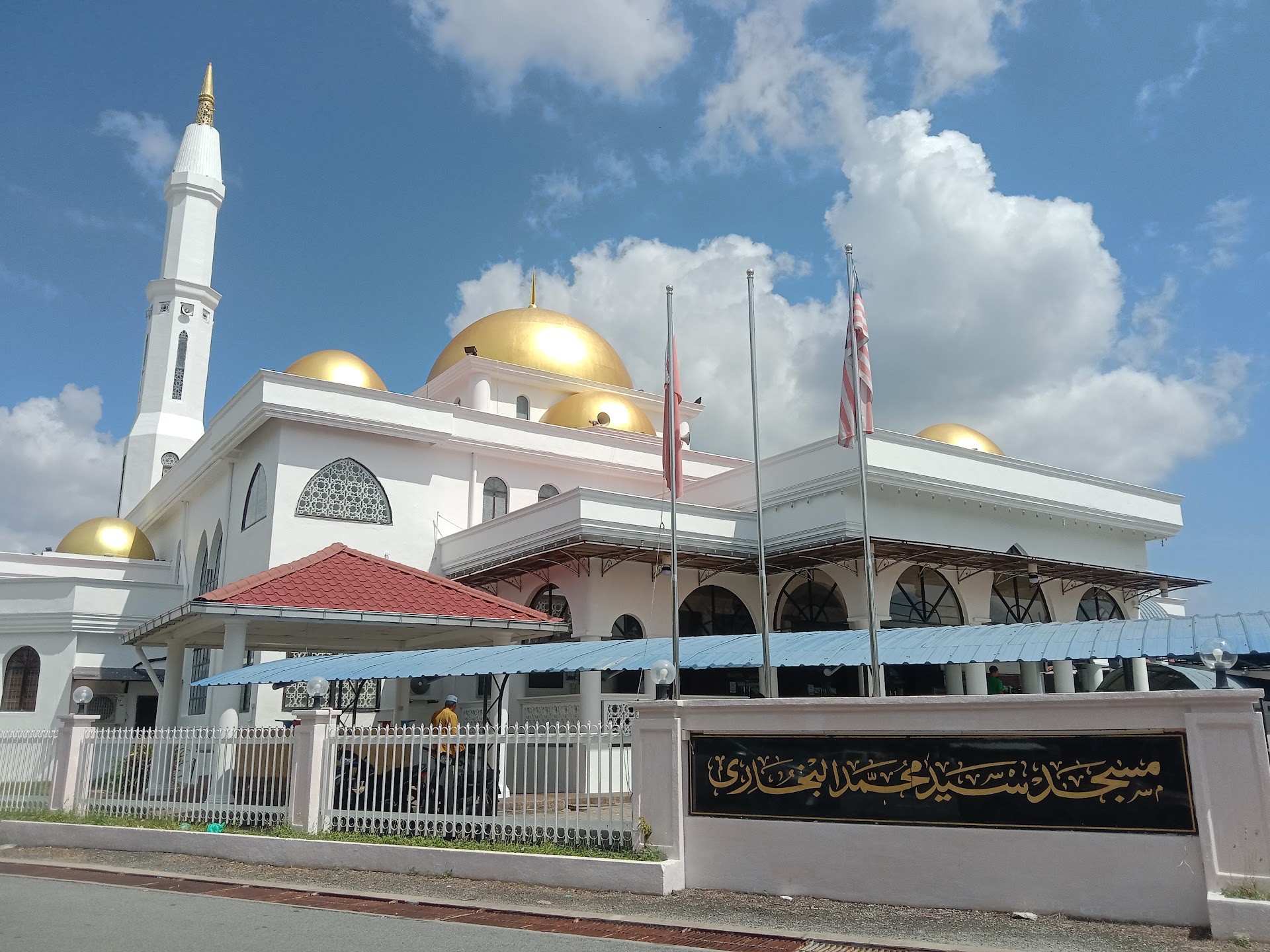 Gambar Masjid Pantai Johor (Al-Bukhari)