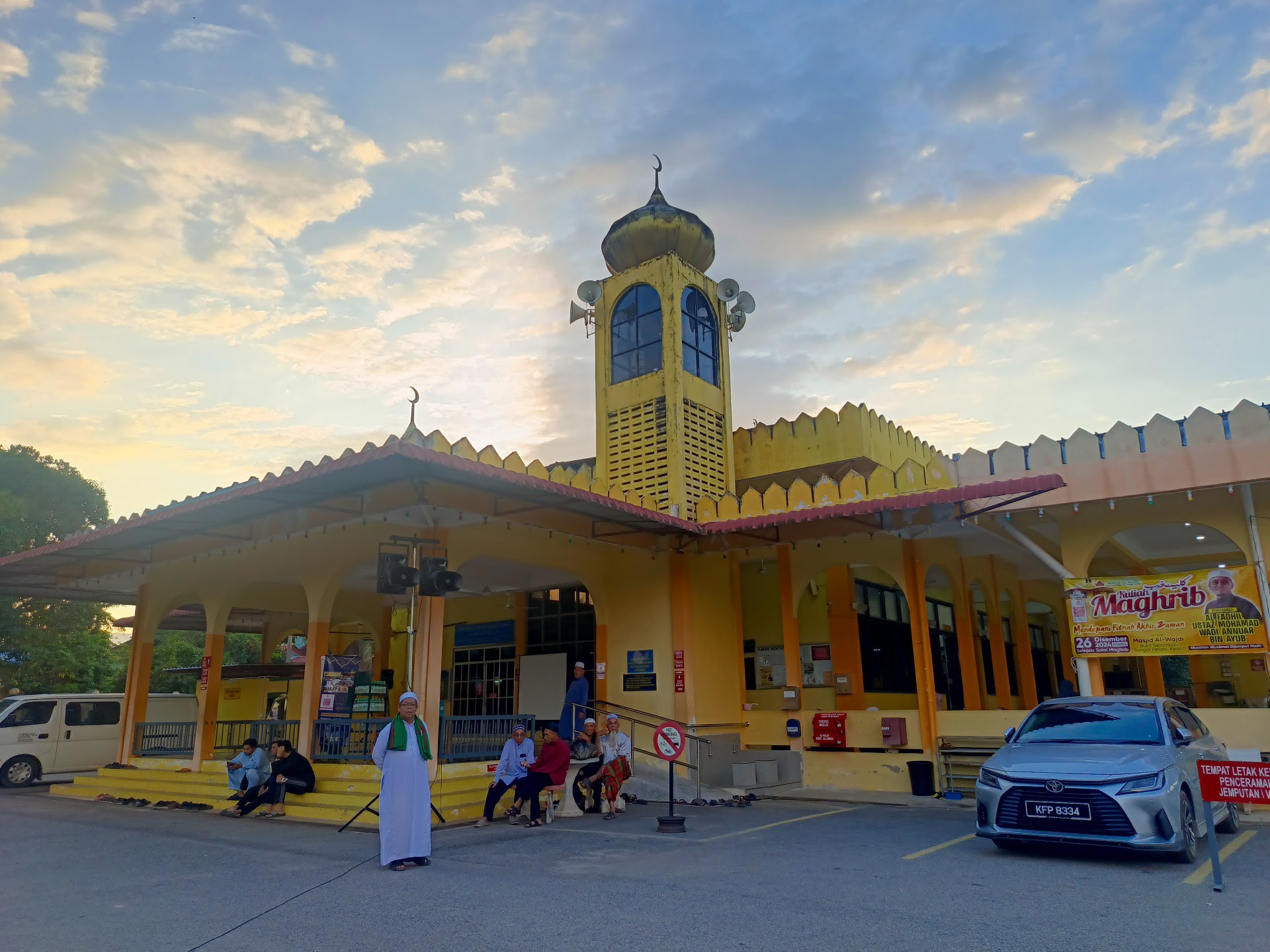 Gambar Masjid Al-Wajdi Bukit Selambau