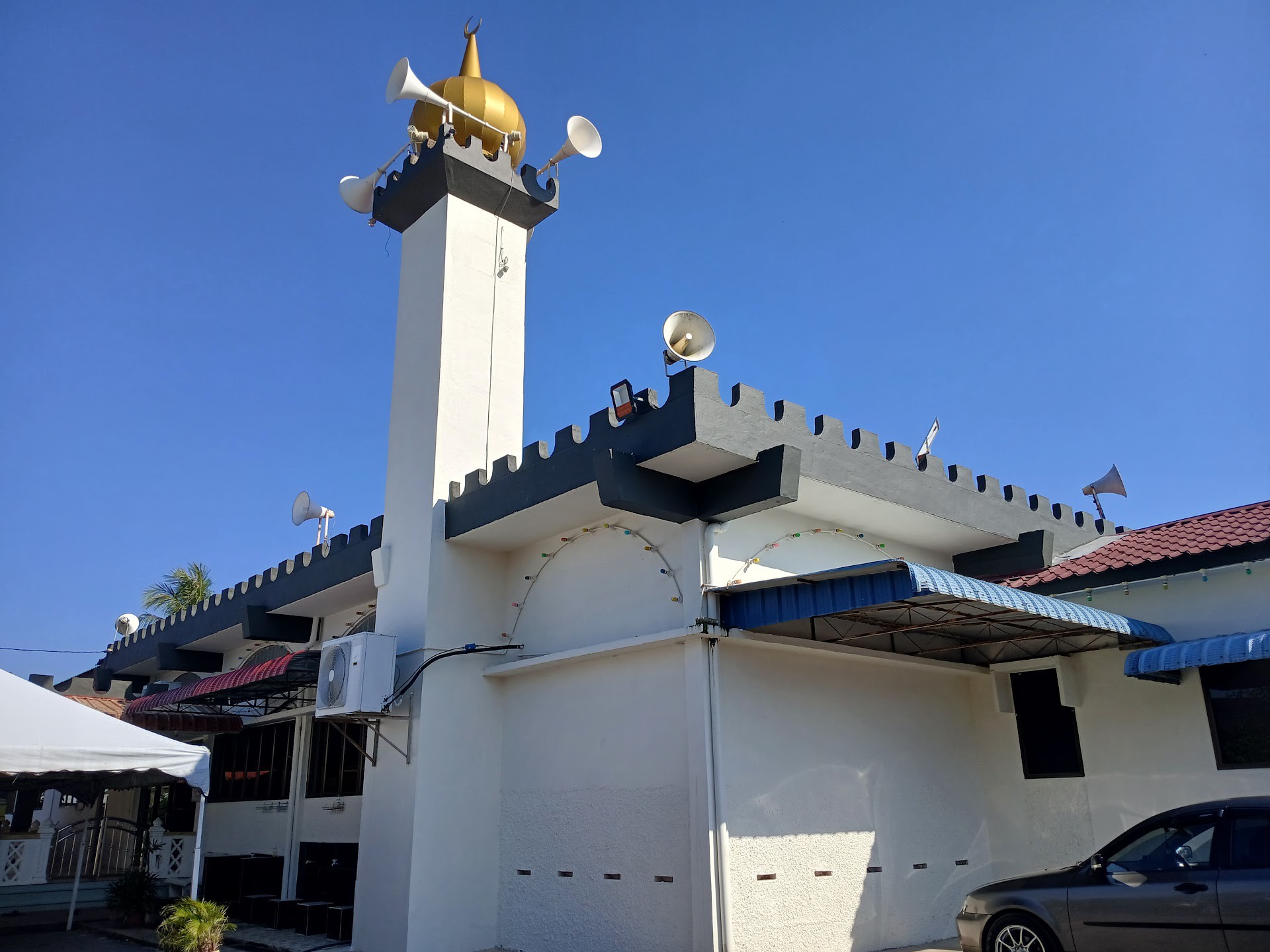 Gambar Masjid Ar Rahmah Pulau Timbul