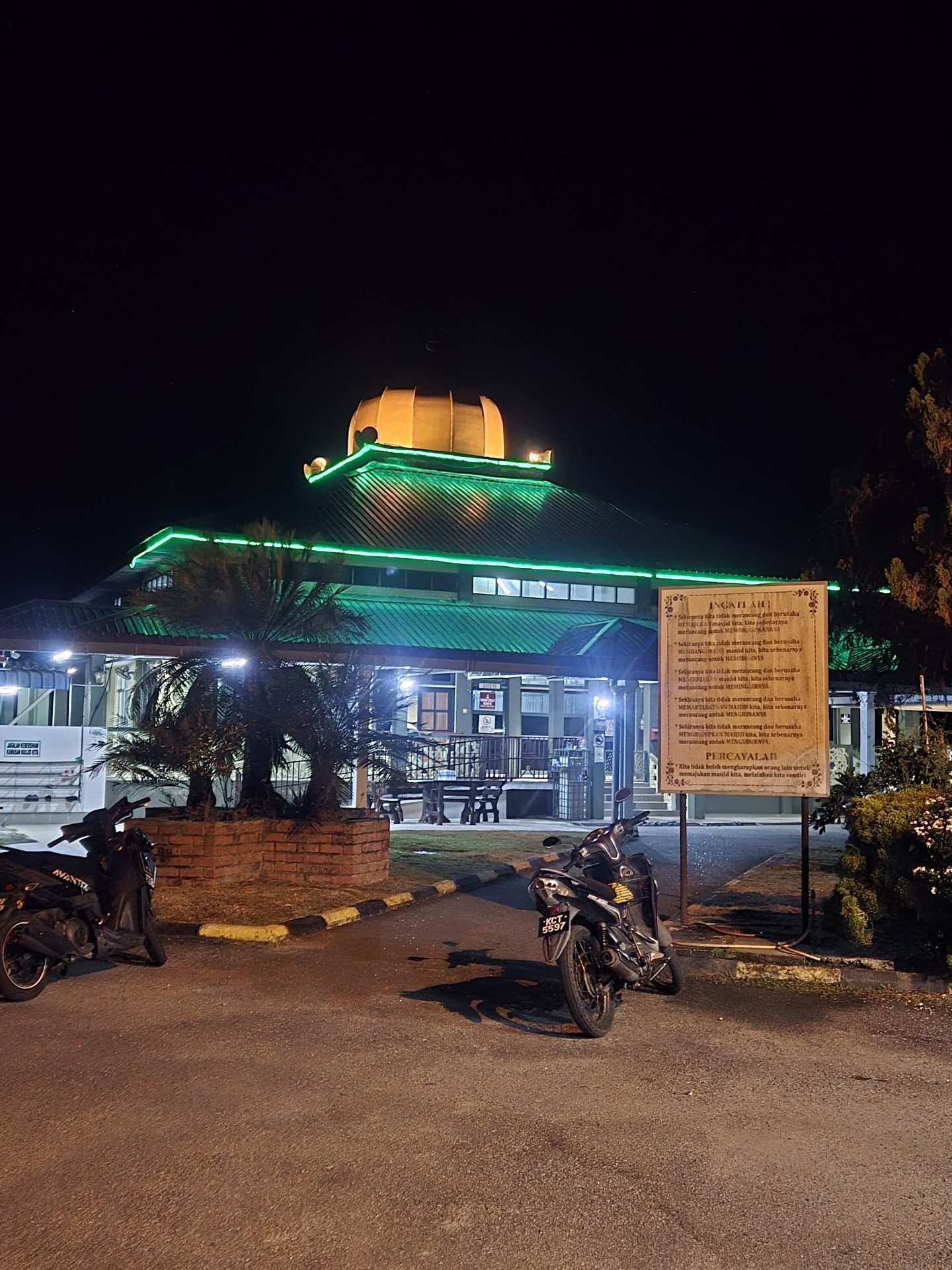 Gambar Masjid Al-Ittihad, Kg. Kumpulan