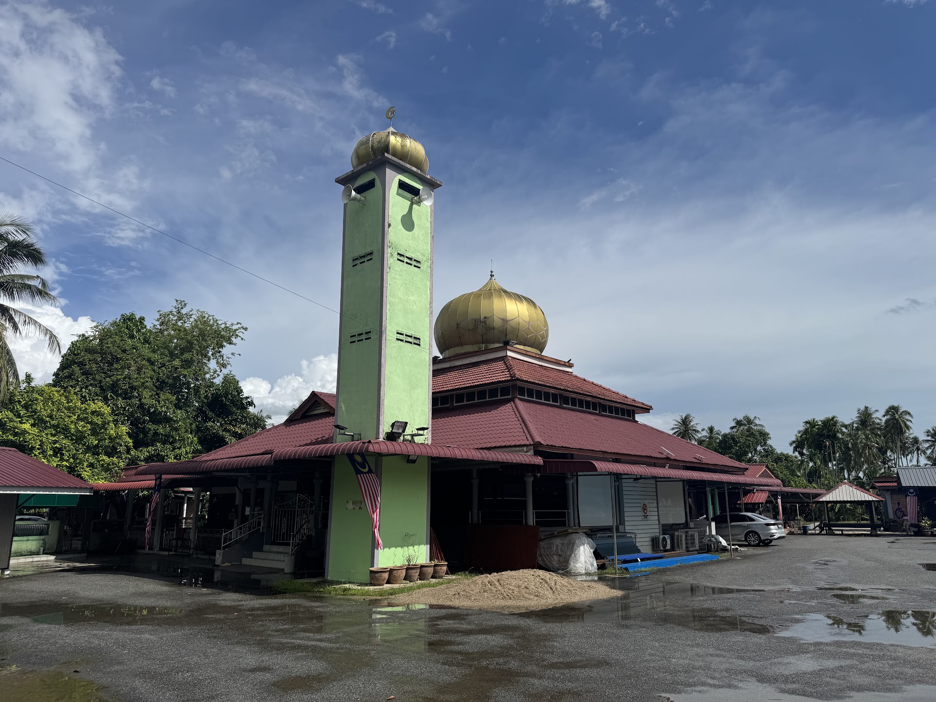 Gambar Masjid Sedaka