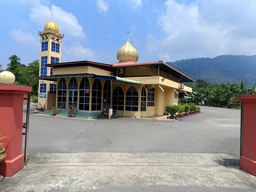 Gambar Masjid Titi Teras( Nurul Iman)