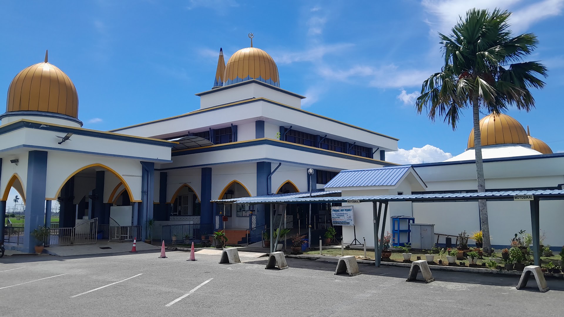 Gambar Masjid Ameer Fawwaz