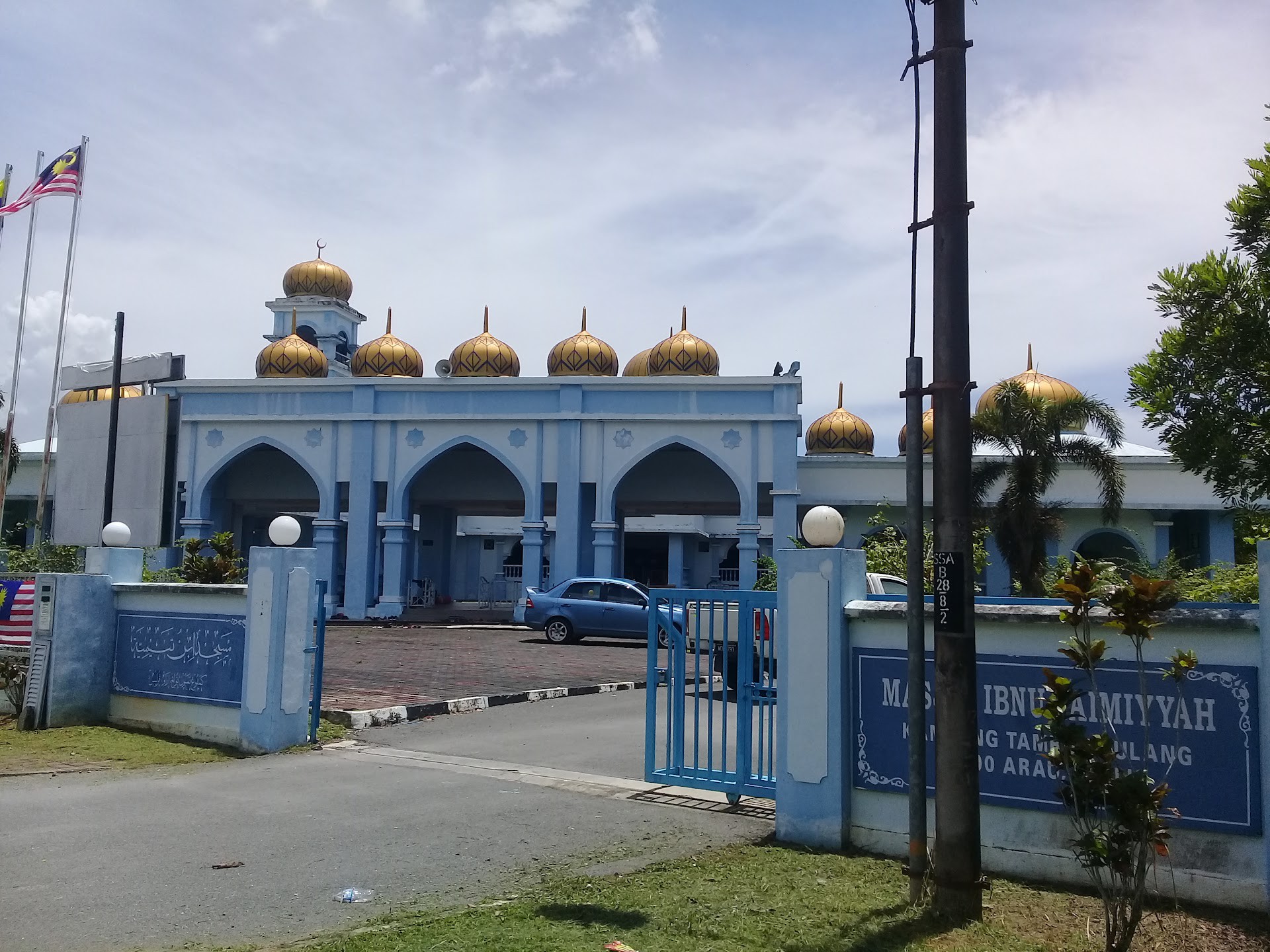 Gambar Masjid Ibnu Taimiyyah, Tambun Tulang
