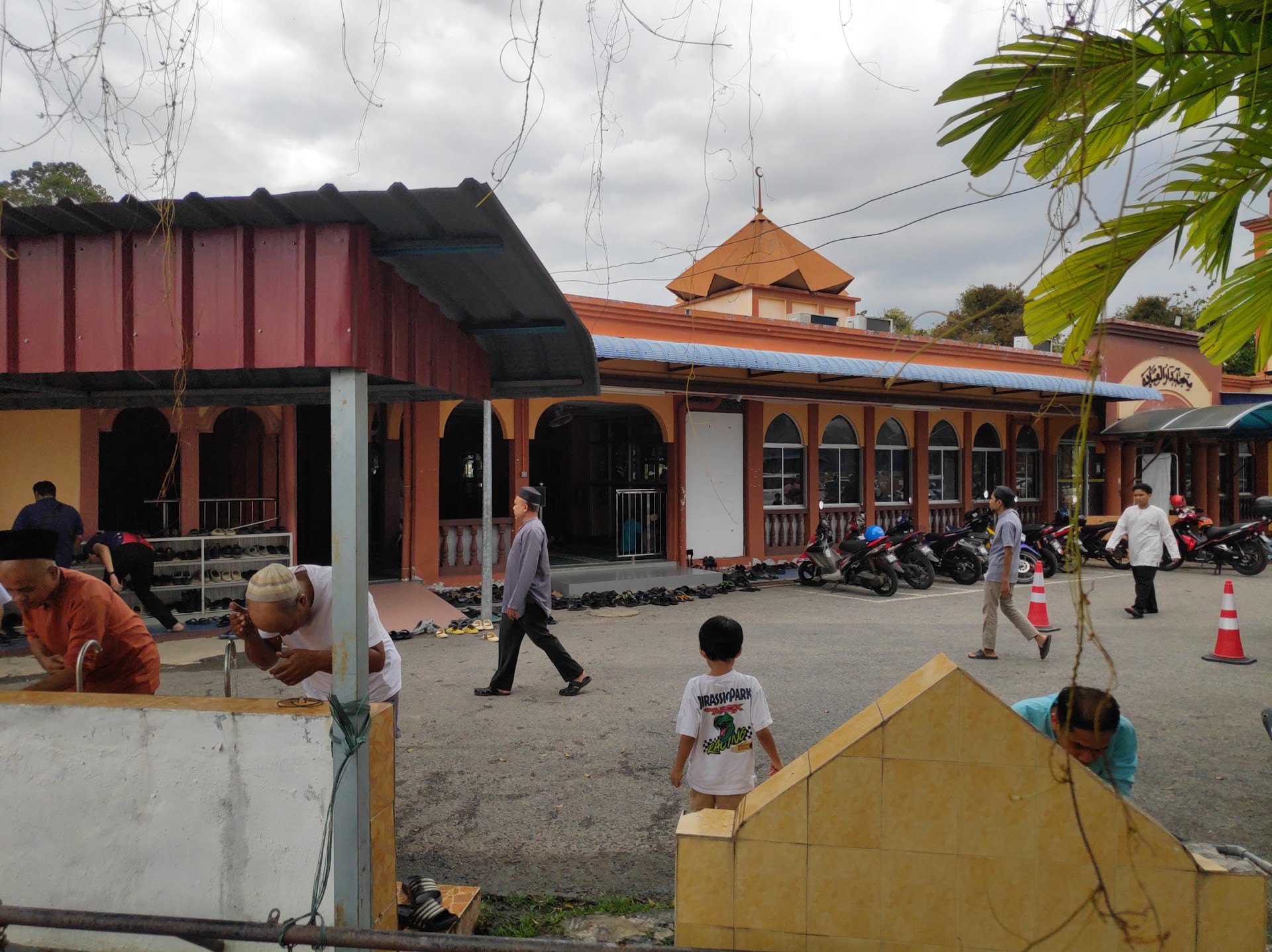 Gambar Masjid Darul Ibadah
