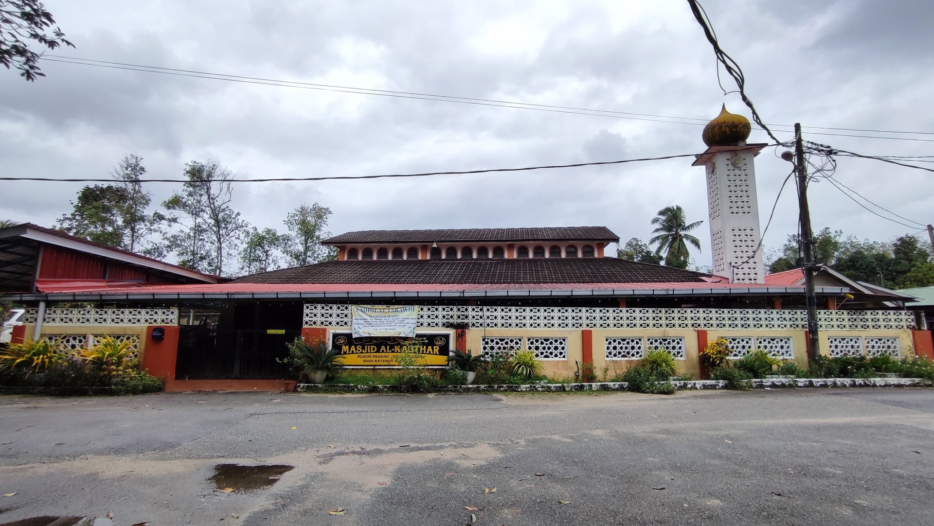 Gambar Masjid Mukim Padang Tengah Badak
