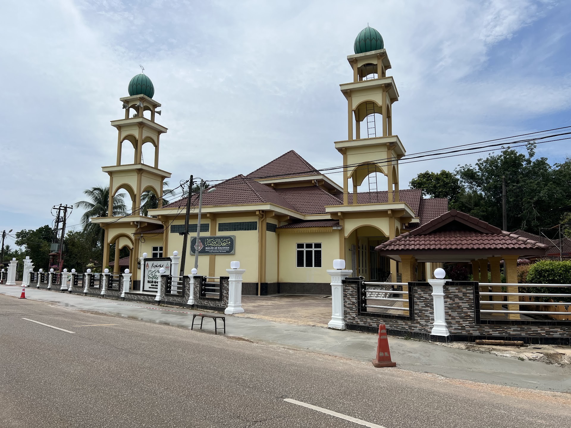 Gambar Masjid Mukim Lubuk Gong