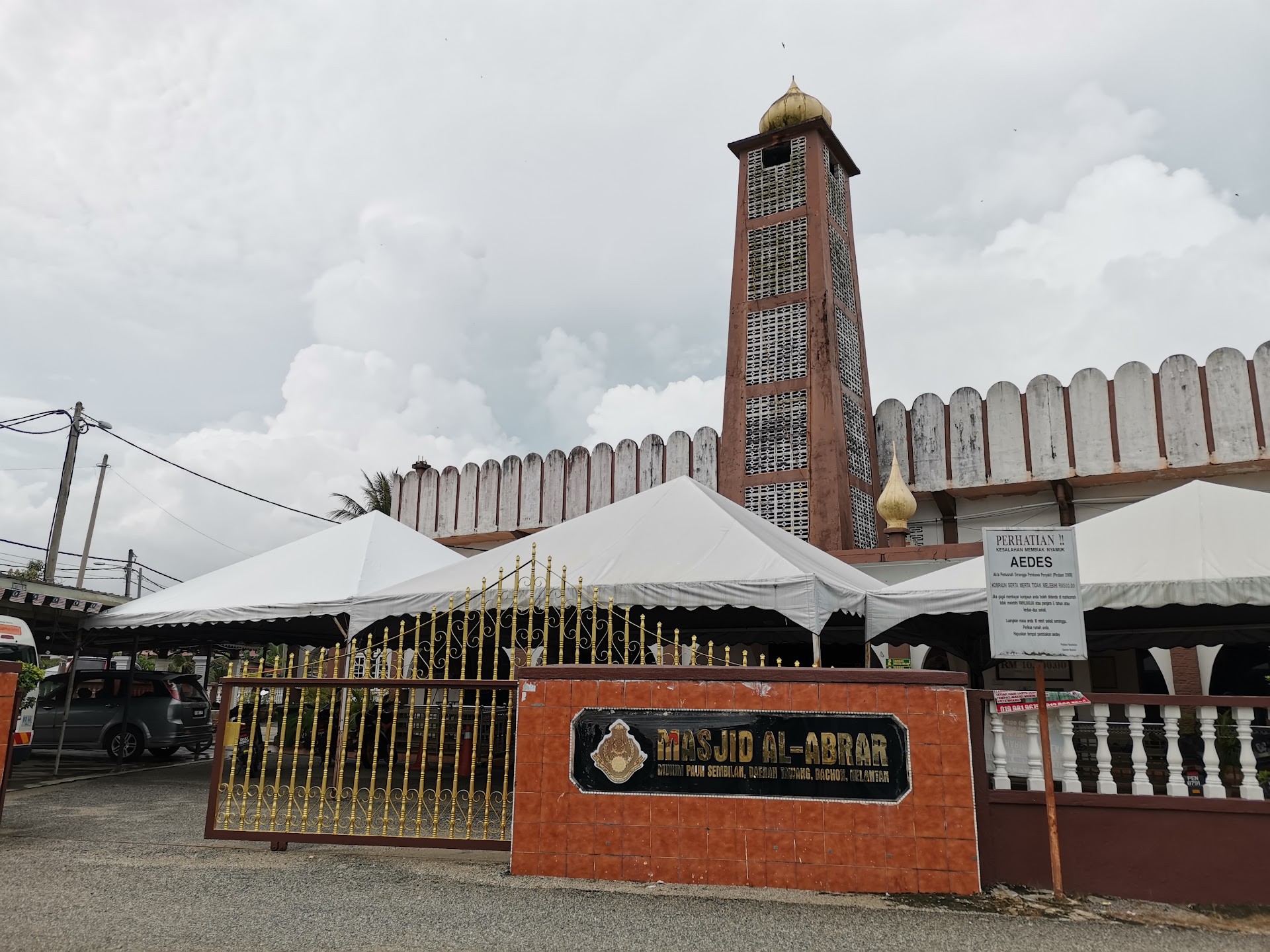 Gambar Masjid Mukim Pauh Sembilan