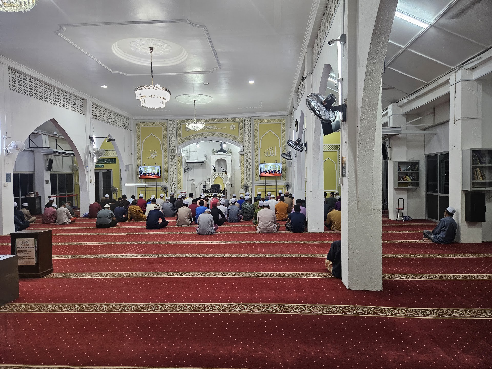 Gambar Masjid Tengku Muhammad Faris Petra, Jajahan K.Krai
