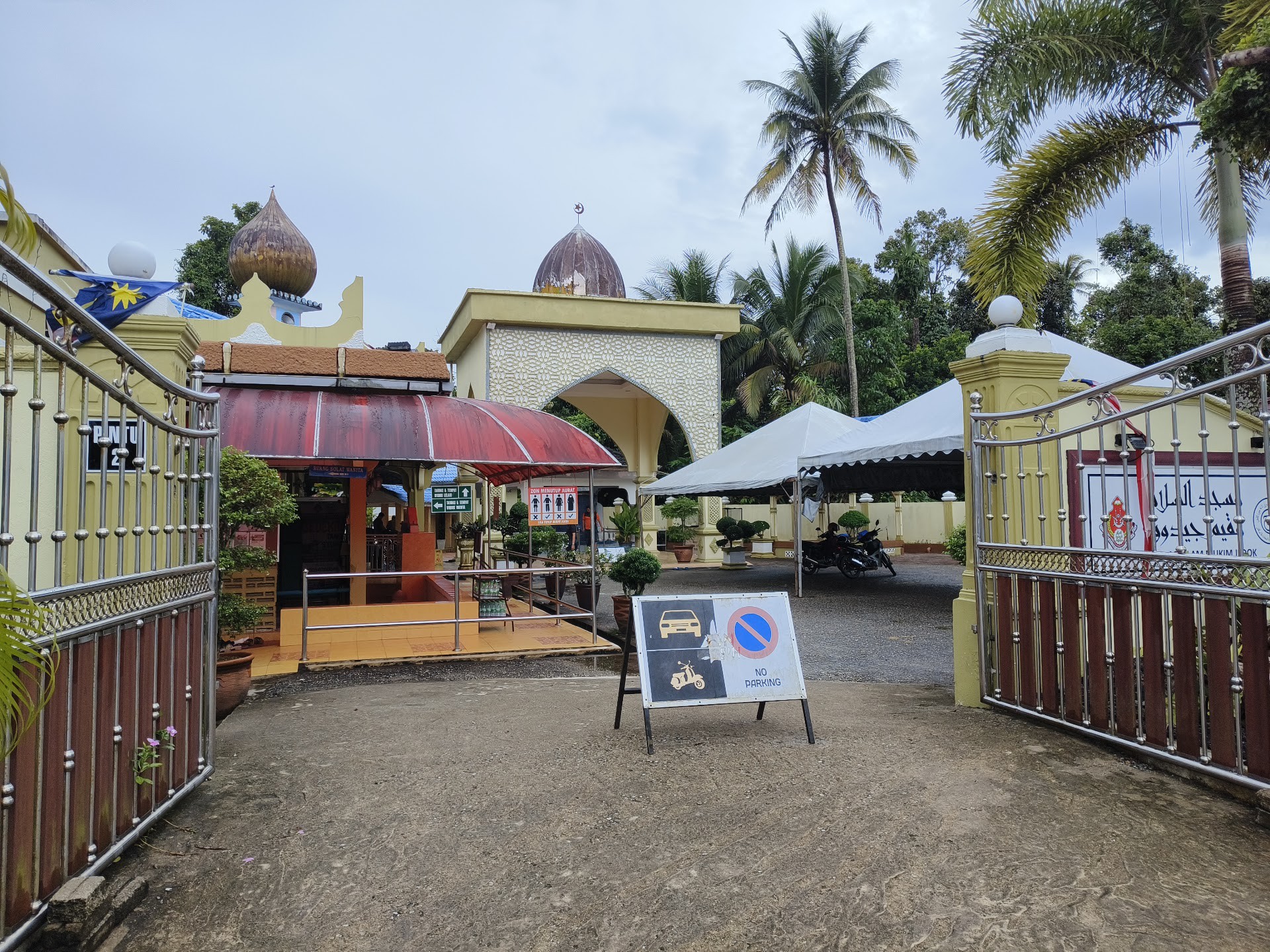 Gambar Masjid Mukim Jedok