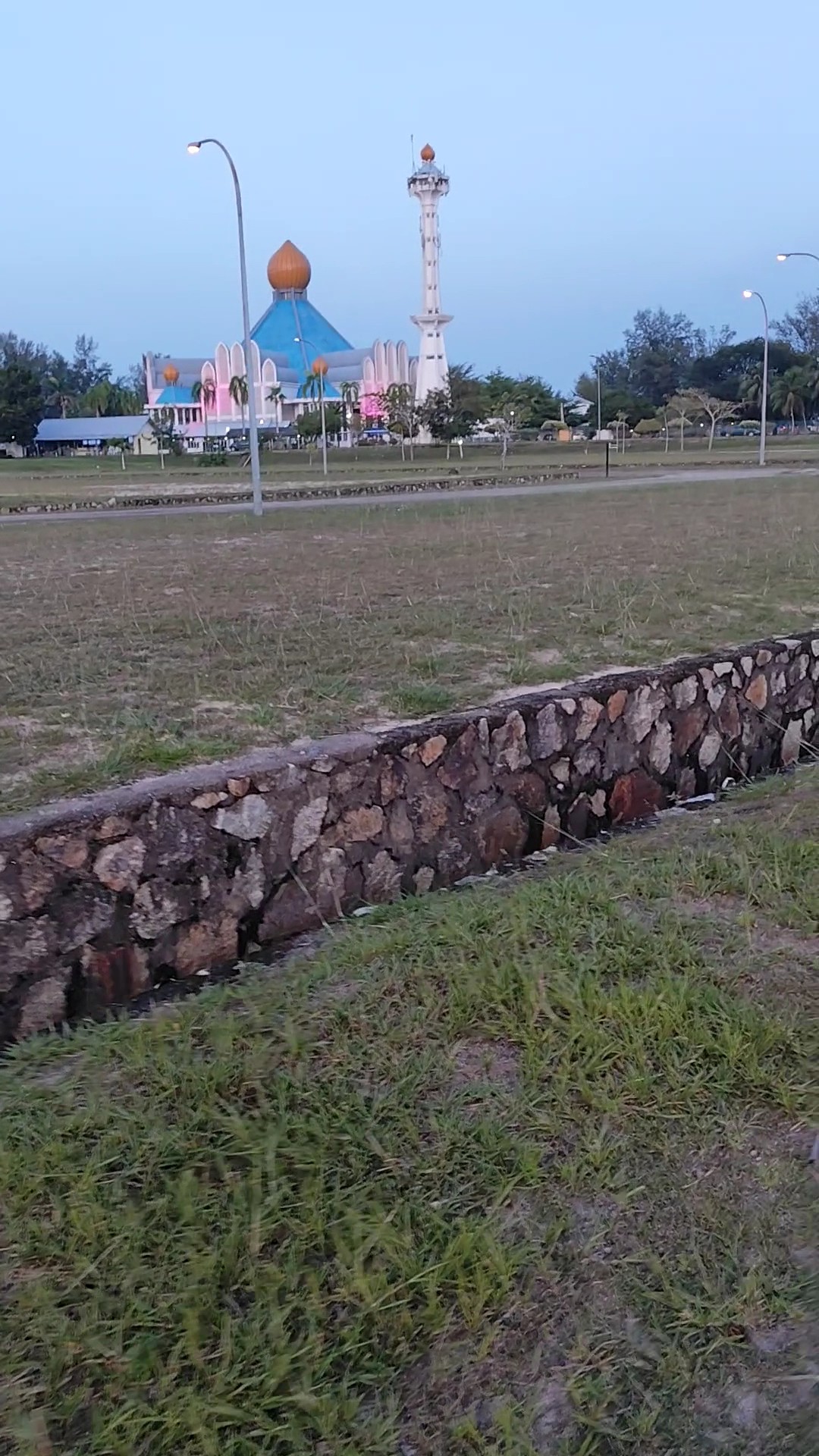 Gambar Masjid Unisza (Gong Badak)