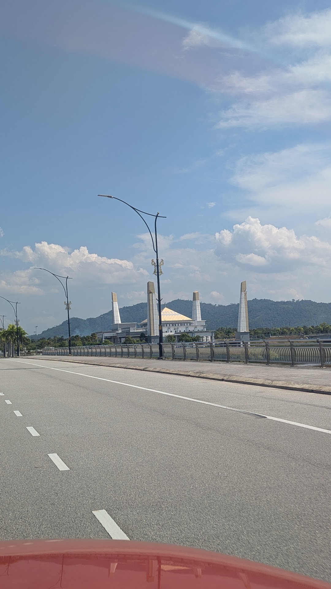 Gambar Masjid Bandar Al-Wathiqu Billah Kuala Nerus