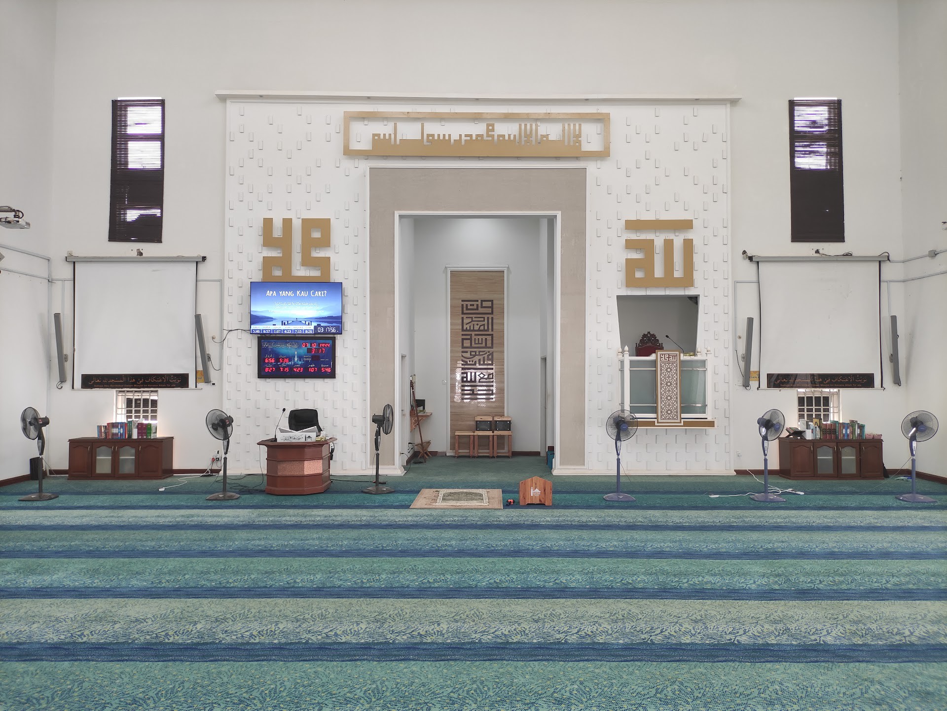 Gambar Masjid Mengabang Telipot