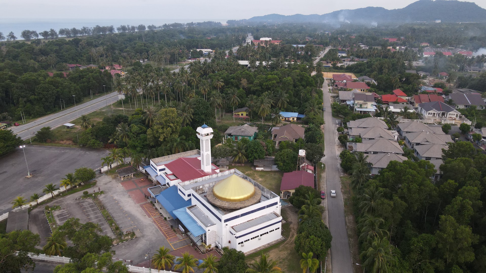 Gambar Masjid Kampung Beris Meraga