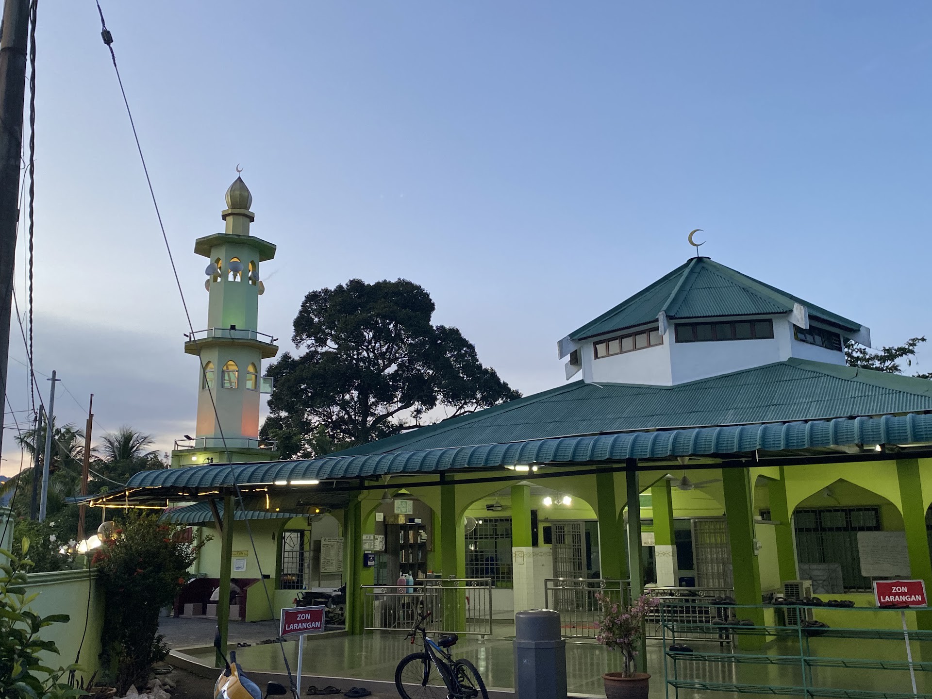 Gambar Masjid Al-Kauthar Masjid Tua Nyalas