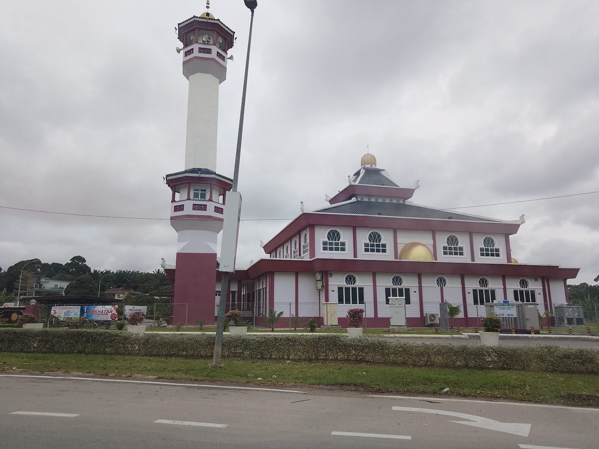 Gambar Masjid Al-Muhaimin Bemban