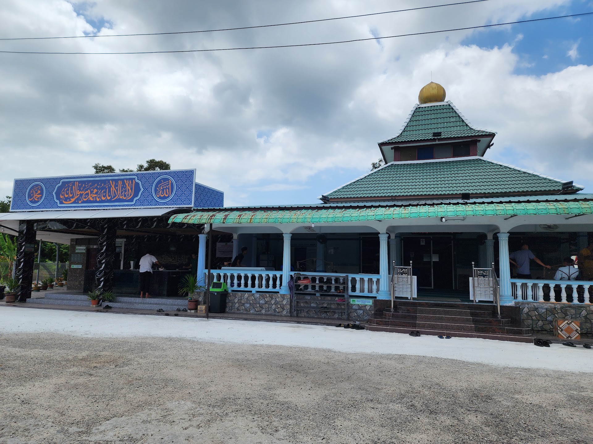 Gambar Masjid As-Syakirin Sungai Rambai
