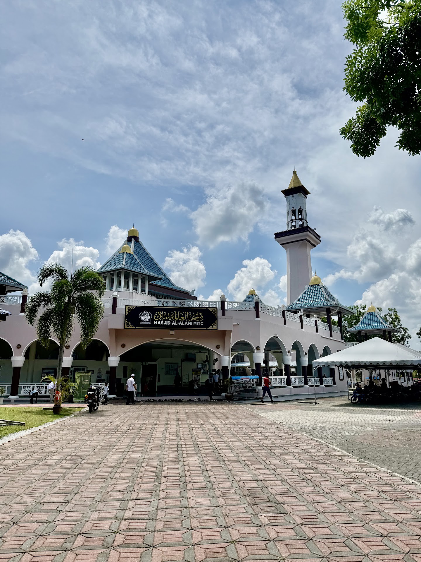 Gambar Masjid Al-Alami, Mitc