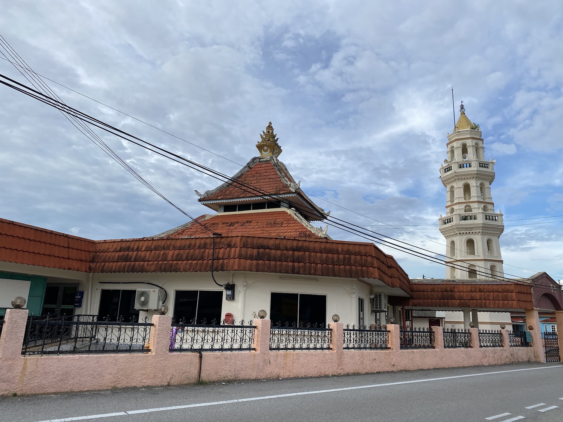 Gambar Masjid Bilal Bin Rabah Tanjung Kling