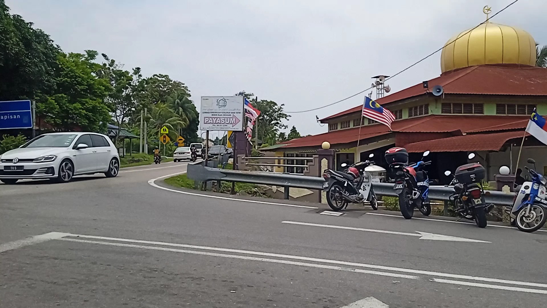 Gambar Masjid Tun Abdul Ghaffar Baba Sungai Udang