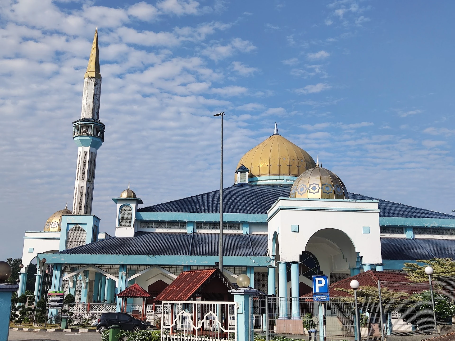 Gambar Masjid Tunku Laksamana Abdul Jalil Yong Peng