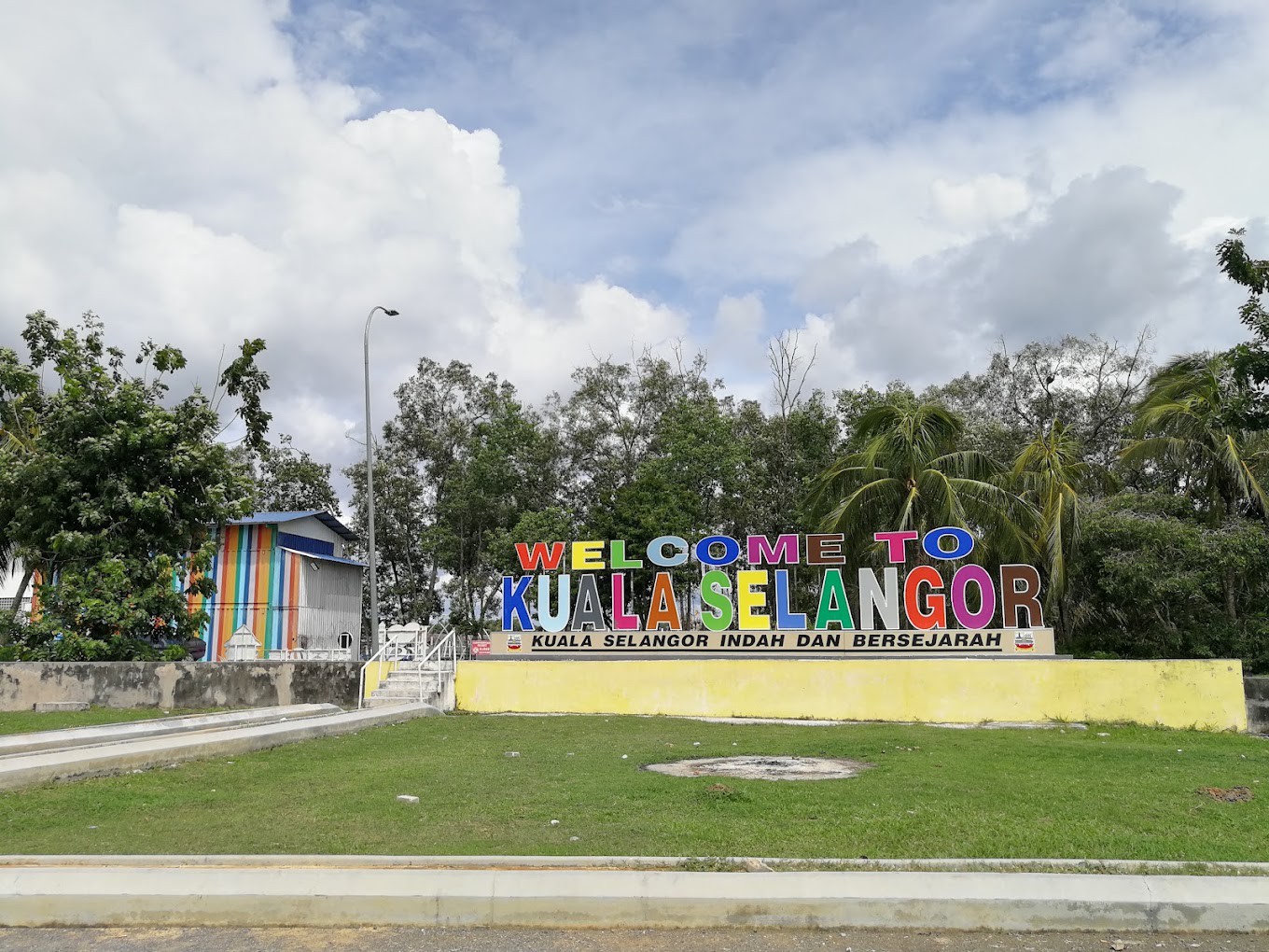 Gambar galeri Sky Mirror Kuala Selangor