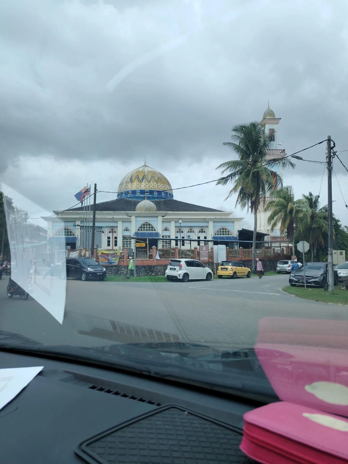 Gambar Masjid Al-Yahya Taman Kluang Barat