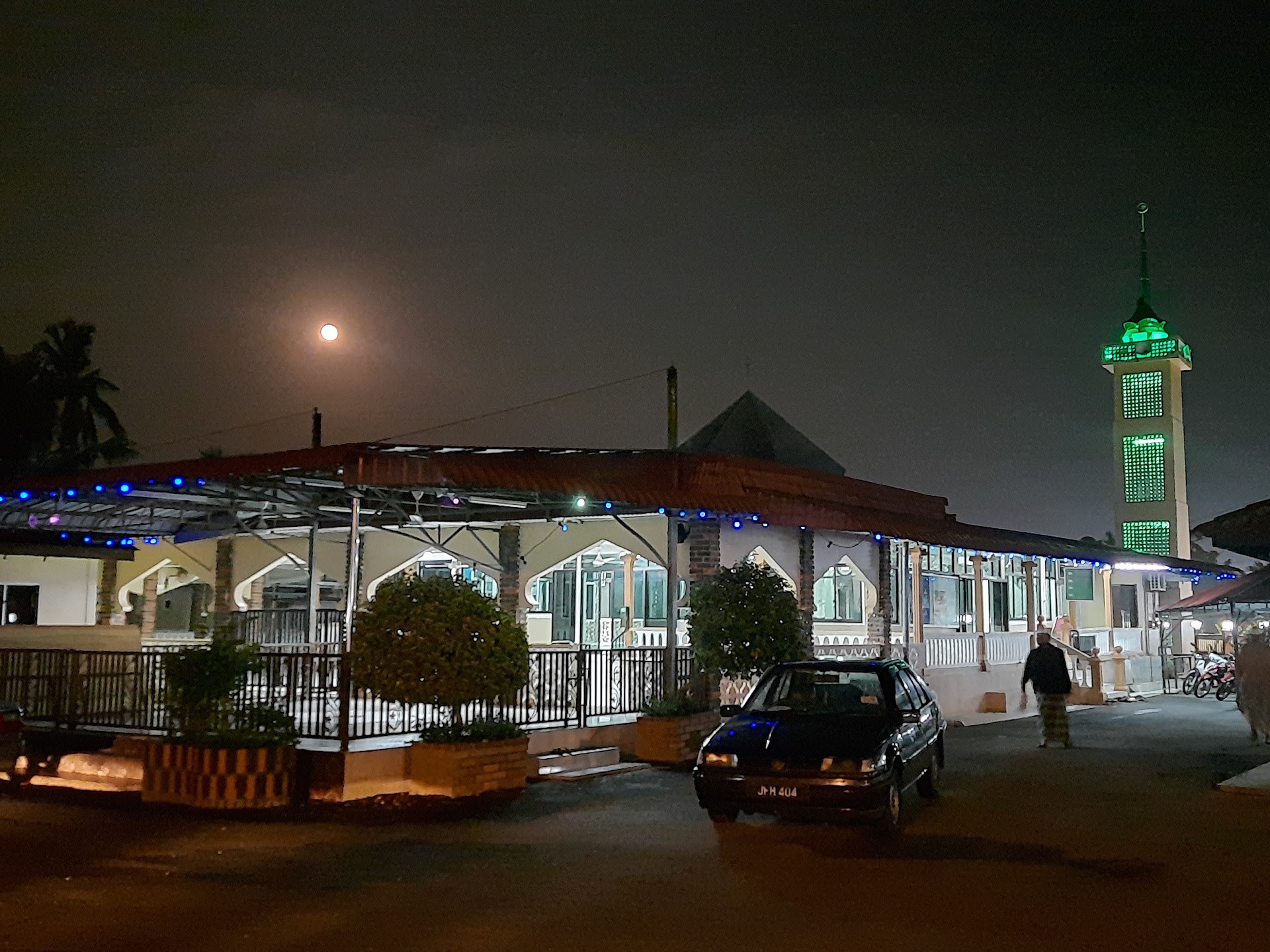 Gambar Masjid Luqmanul Hakim Kg Kelantan