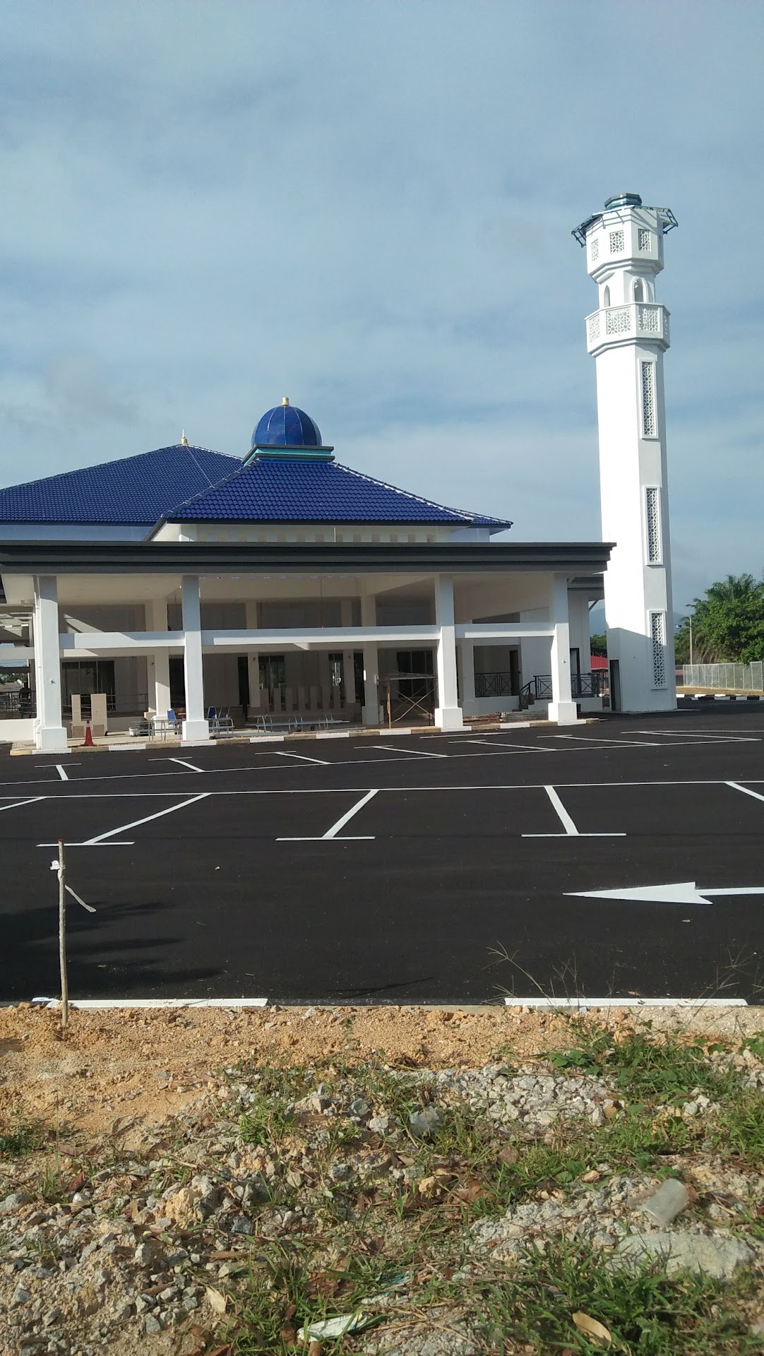 Gambar Masjid Al-Mukminin