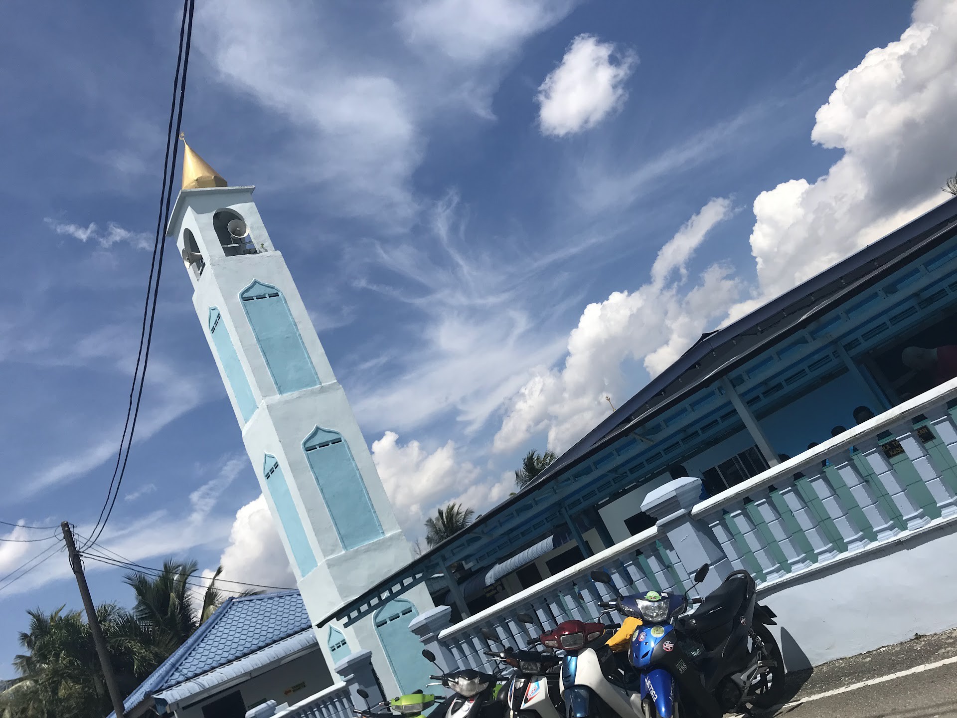 Gambar Masjid Miftahul Jannah