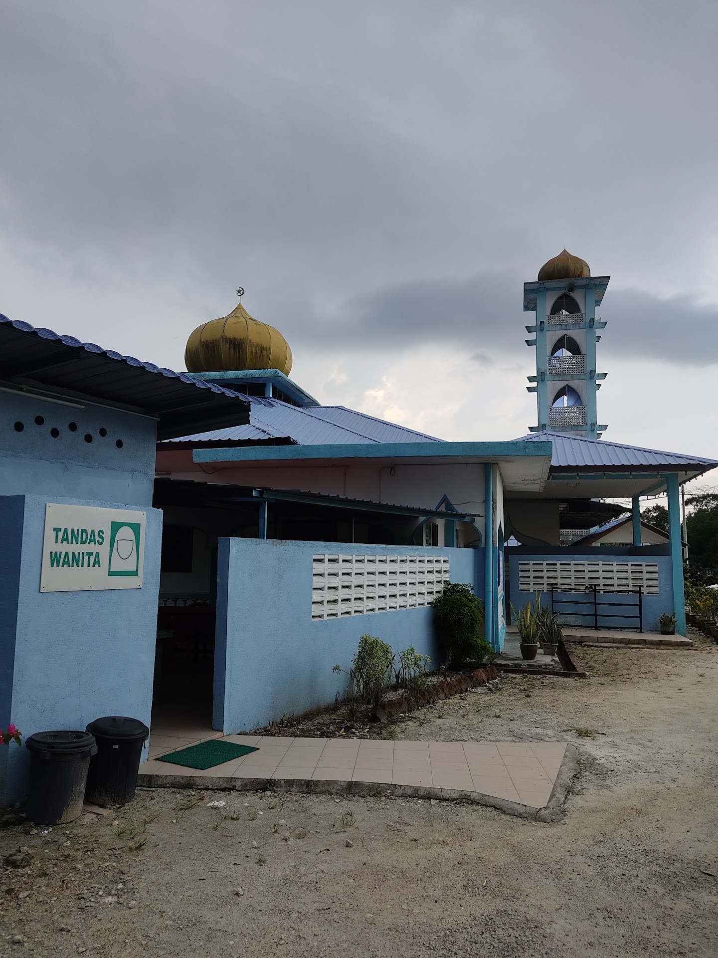 Gambar Masjid Kampung Tenglu Laut