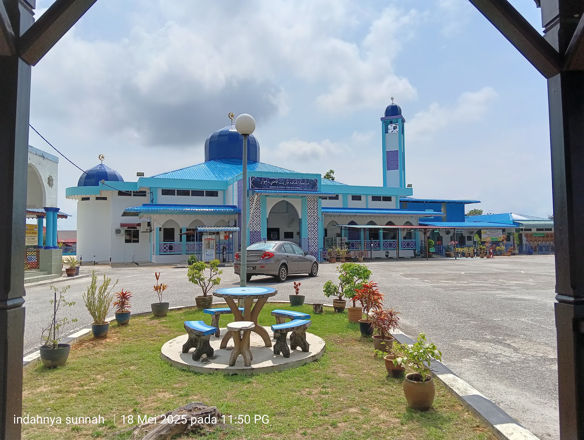 Gambar Masjid Al-Hikmah Parit Kadzi