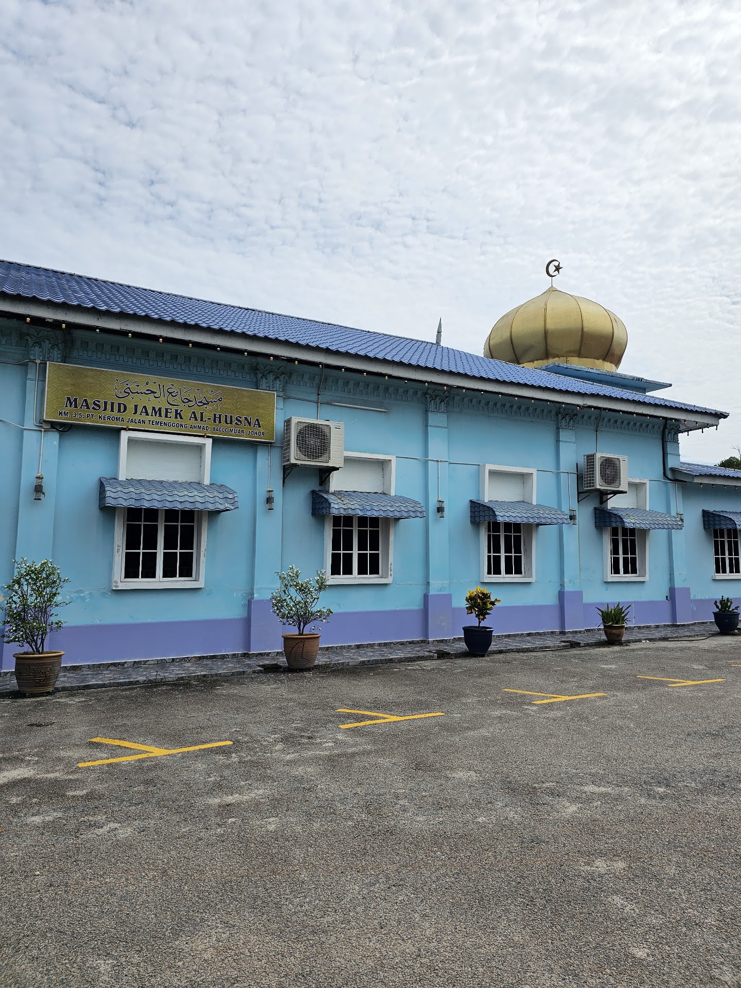 Gambar Masjid Al-Husna Parit Keroma