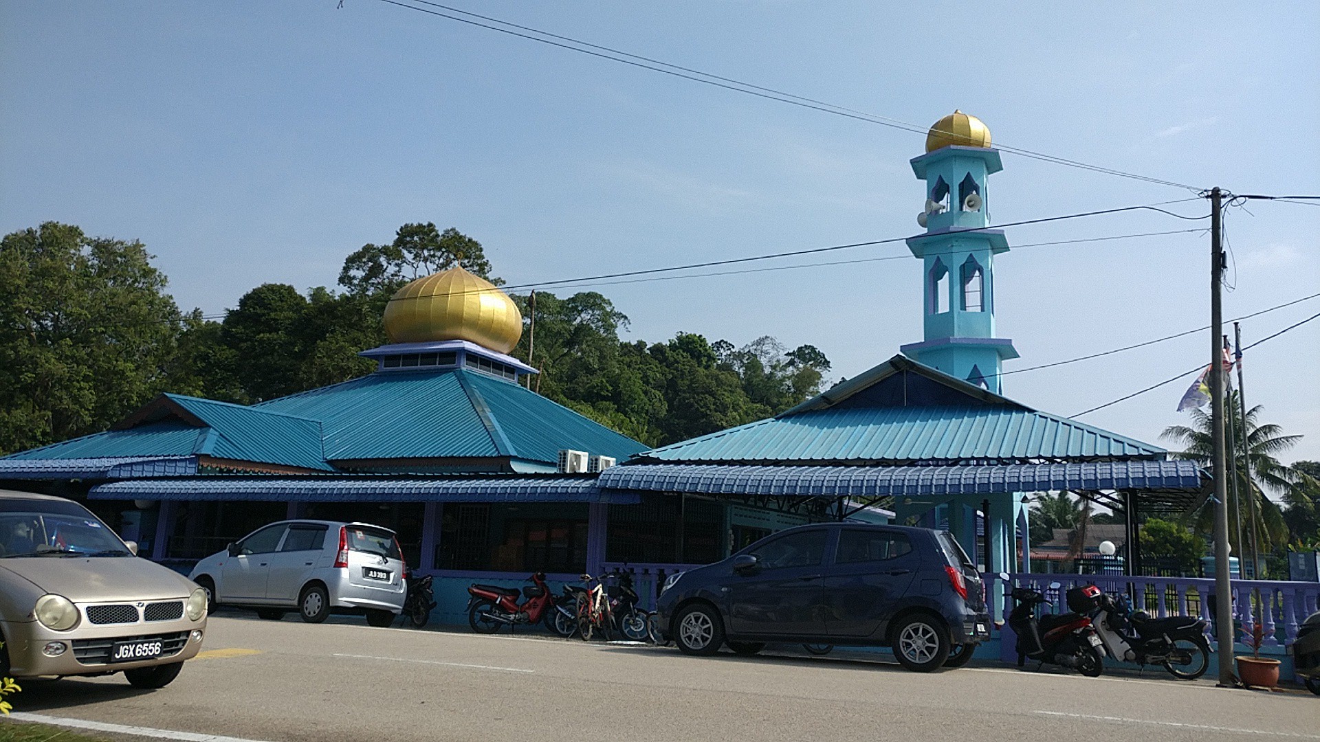Gambar Masjid Jamek Kampung Bukit Treh