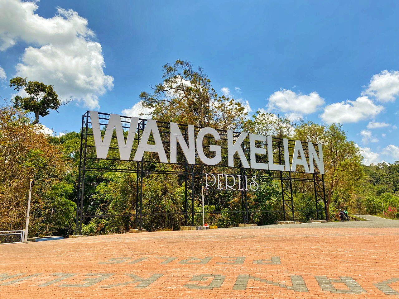 Gambar galeri Wang Kelian View Point