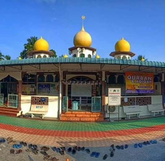 Gambar Masjid Padang Ibu