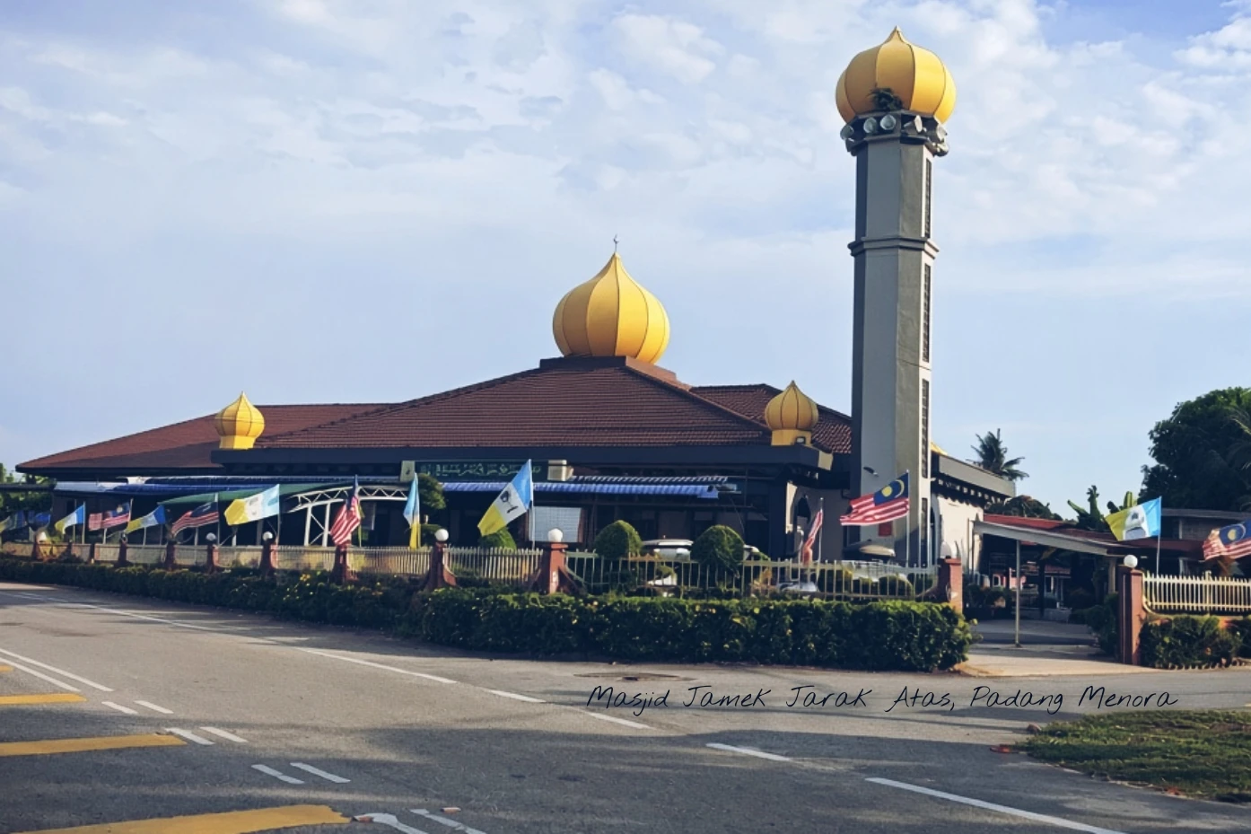 Gambar Masjid Jarak Atas