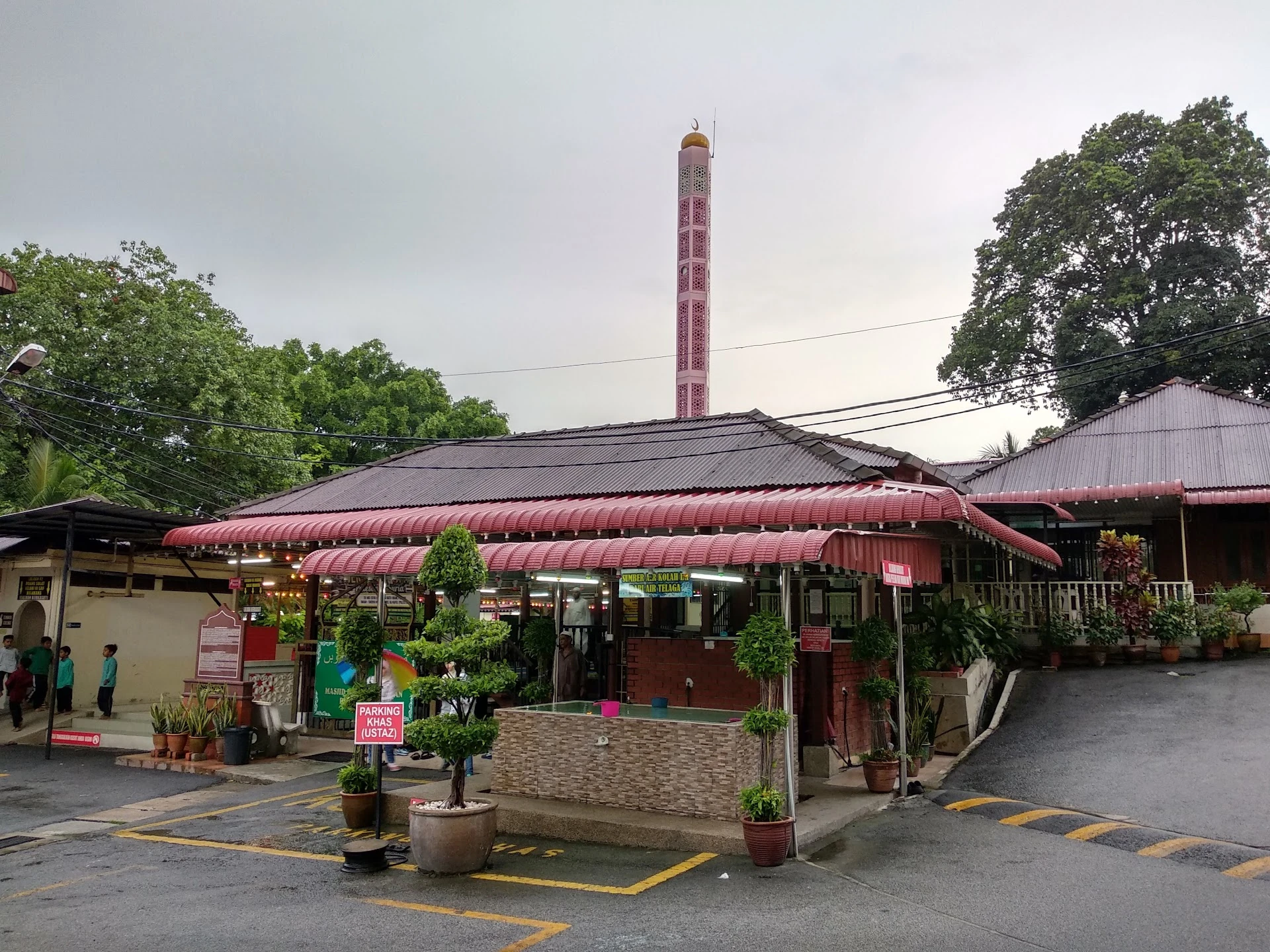 Gambar Masjid Jamek Batu Uban