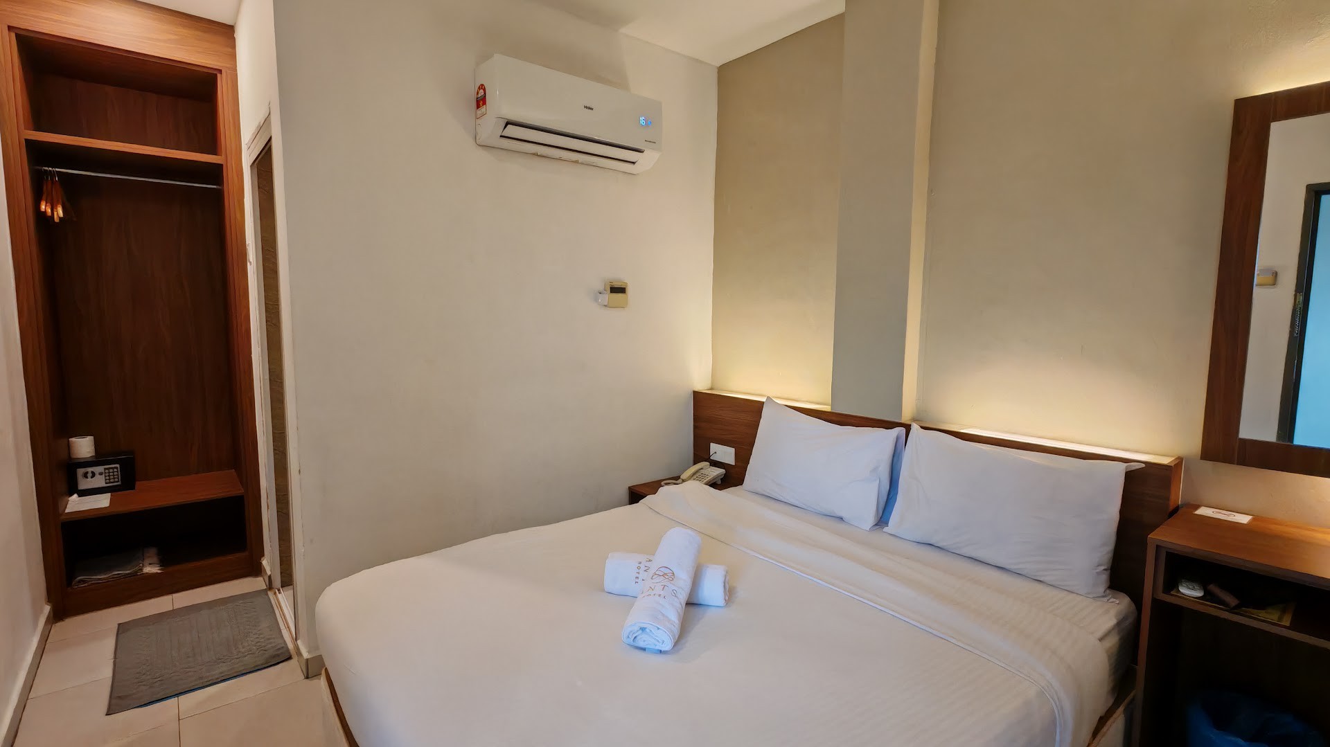 Ants Hotel — Bilik penginapan